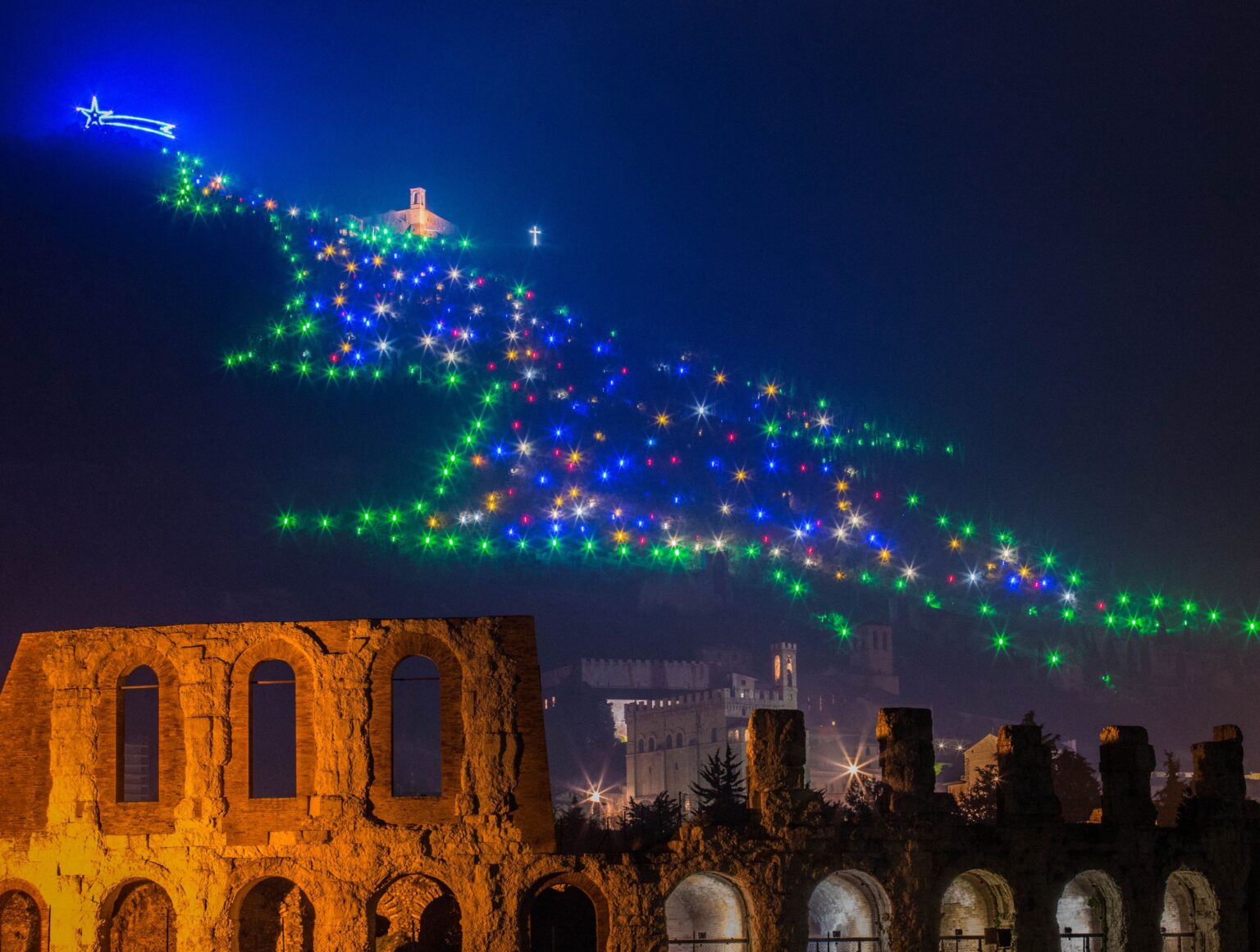 Albero di Natale di Gubbio, quando l'accensione e come visitarlo