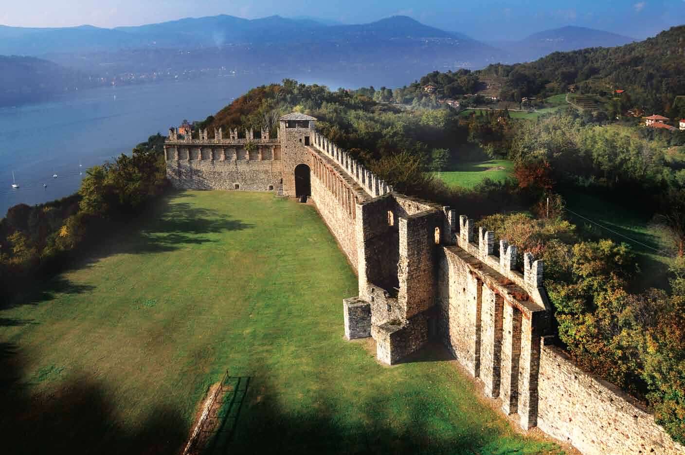 Rocca Di Angera Sul Lago Maggiore, Orari Di Visita E Come Arrivare